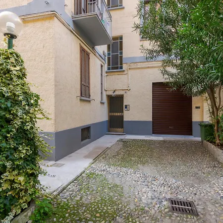 Pomponazzi 19 Two-room In The Bocconi Area Milano