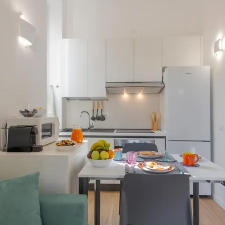Pomponazzi 19 Two-room In The Bocconi Area Milano